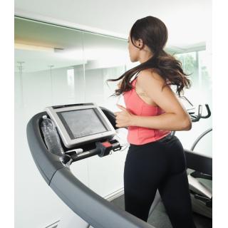 Động tác nào giúp giảm cân với máy chạy bộ cơ