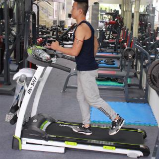 Cách khắc phục tình trạng sóc bụng khi dùng máy chạy bộ điện