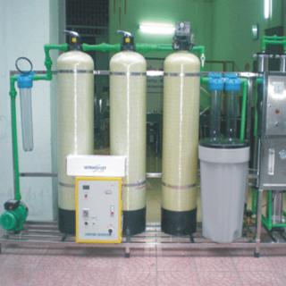 Dây chuyền lọc nước tinh khiết 750 líth 02 màng