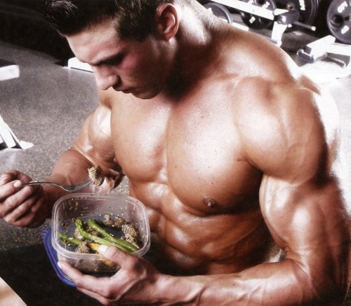 Chế độ ăn cho một ngày tập thể hình