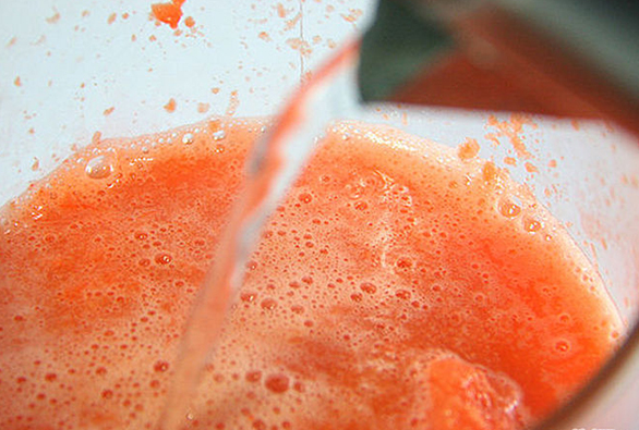 làm sinh tố cà rốt