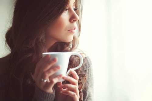 uống trà xanh để giảm cân